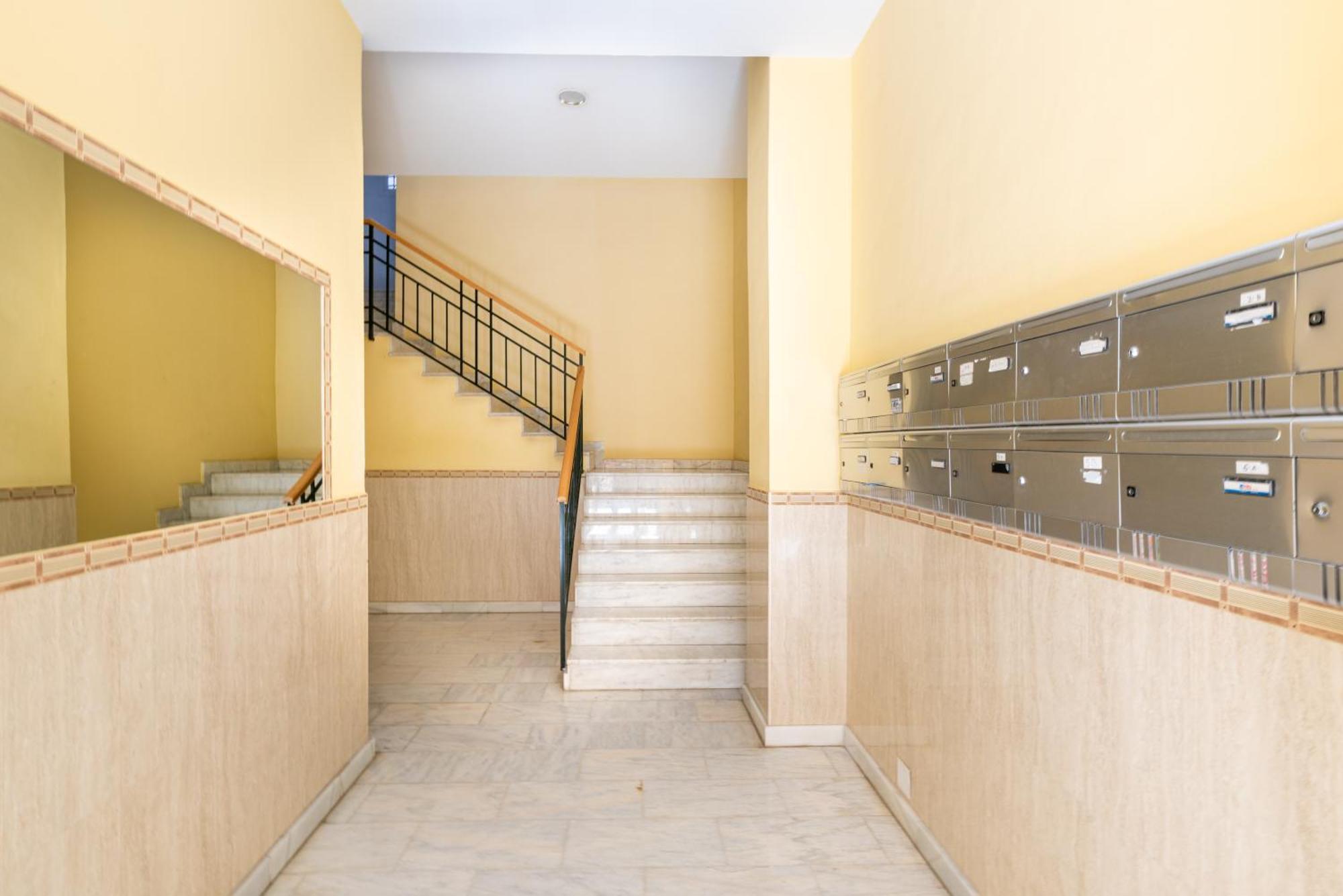 Wintowinrentals Quiet Apartment, Good Location, Free Parking Málaga Esterno foto
