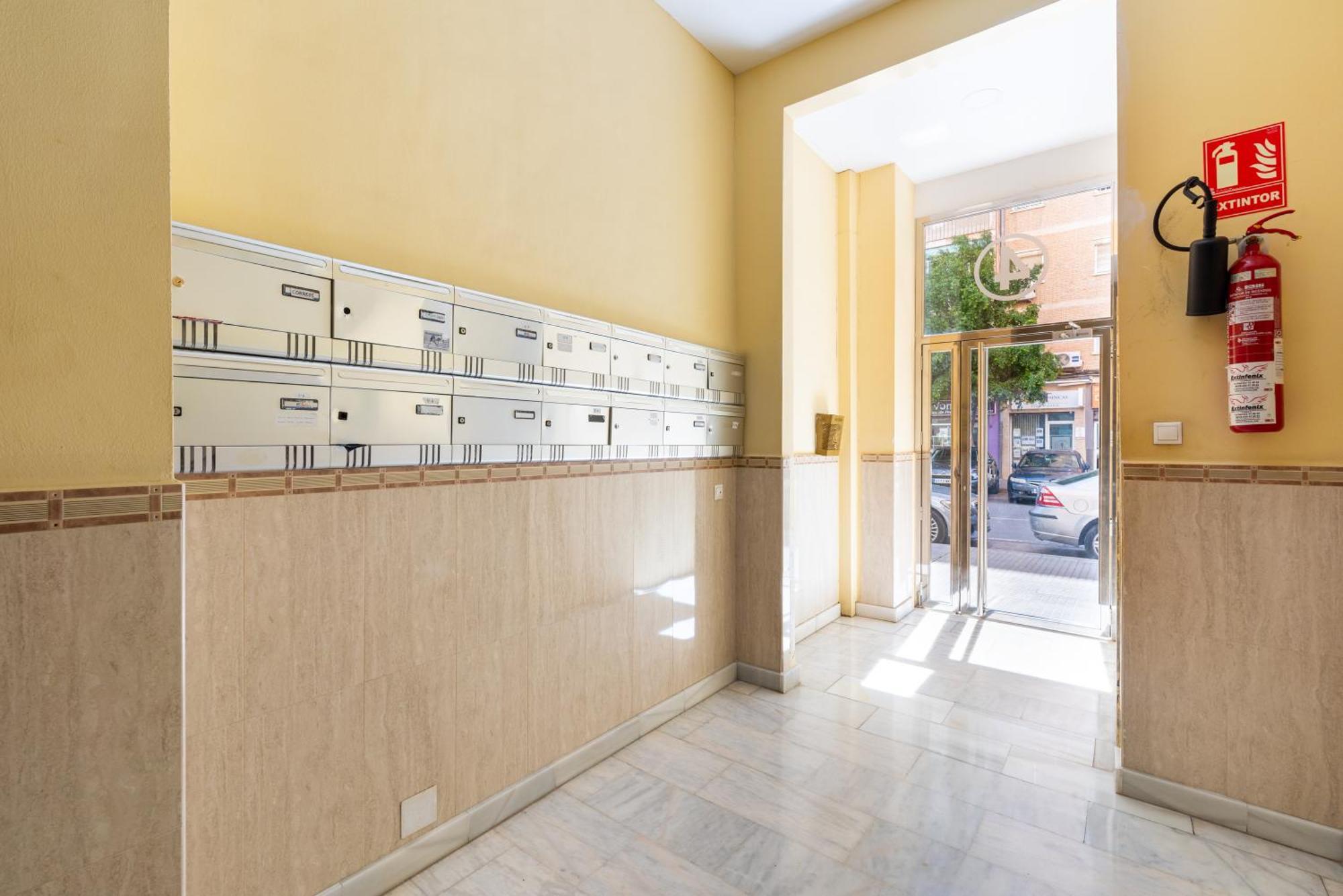 Wintowinrentals Quiet Apartment, Good Location, Free Parking Málaga Esterno foto